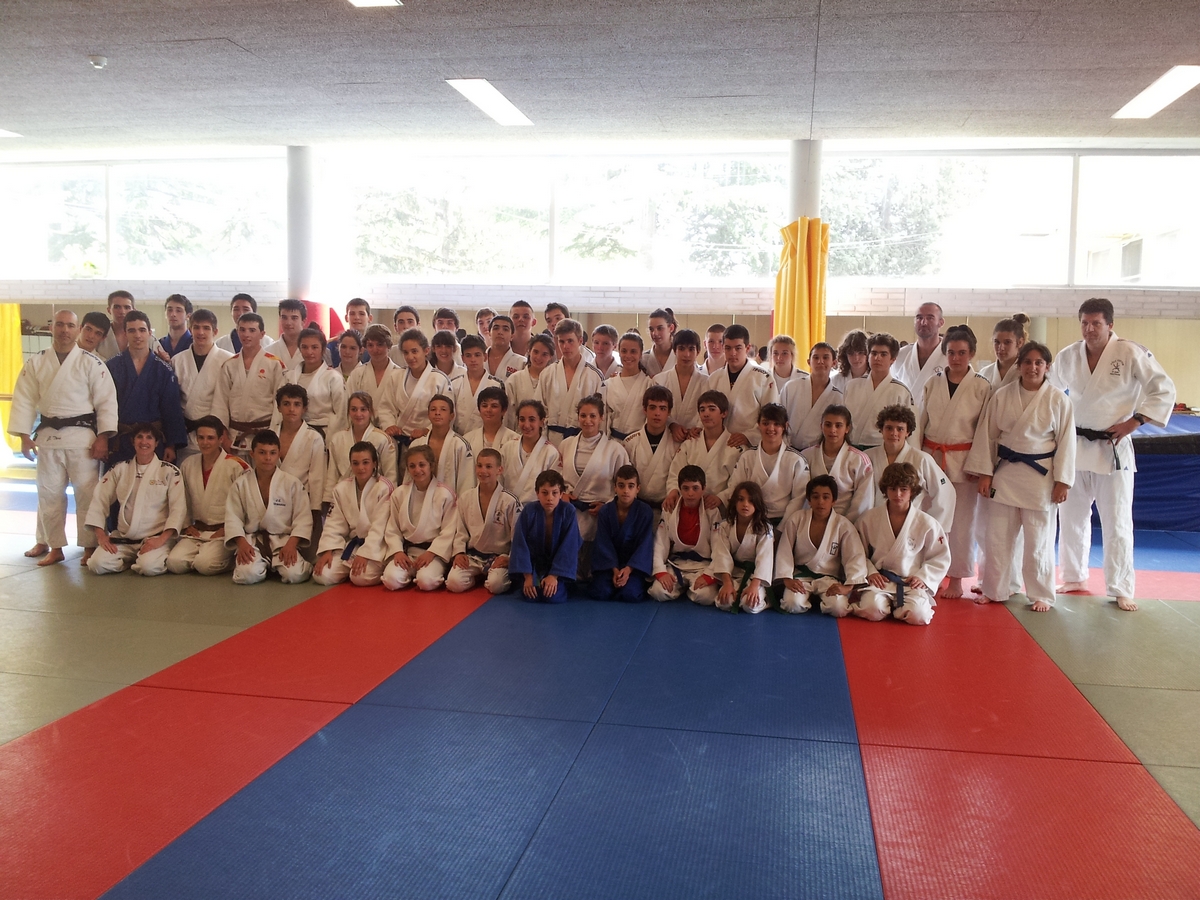 Entrenamiento Selecciones Infantil y Cadete con equipo Franc&eacute;s.